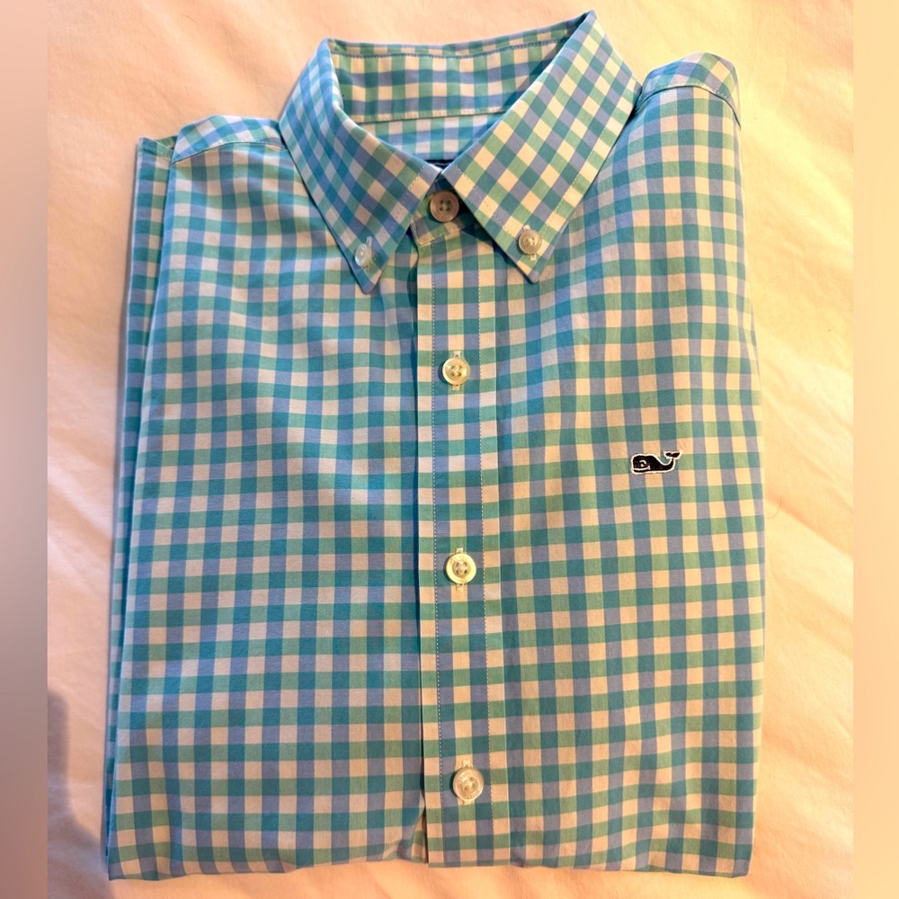 Vineyard Vines Boys Medium button down shirt.  Blue, green and white check.